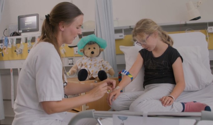 Informasjonsfilm til barn og unge forbereder dem før operasjon (finalist nr 6)